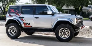 2025Jul17_DSF1585_New tires & wheels, LF_2000w.webp