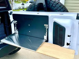 Rear table and door sills