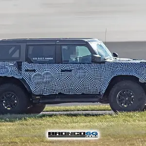 2022 Bronco Raptor public sighting 10.jpeg