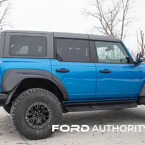 2022-Ford-Bronco-Raptor-Velocity-Blue-Metallic-Real-World-Photos-Exterior-004.jpg