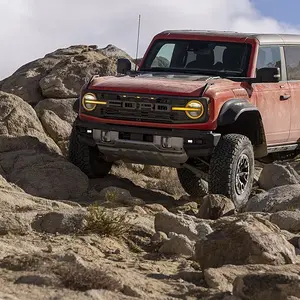 2022 Ford Bronco Raptor_07.jpg