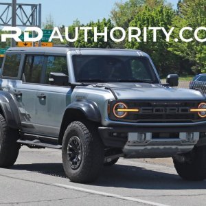 2022-Ford-Bronco-Raptor-Iconic-Silver-Raptor-Graphics-Package-Real-World-Photos-May-2022-001-1...jpg