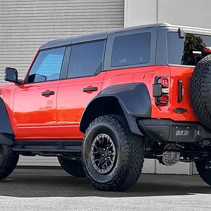 2023-ford-bronco-raptor-2.jpeg