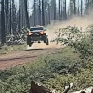 Media 'Gator Jump On New Methods.webp' in category 'Bronco Raptor Wheels & Tires'