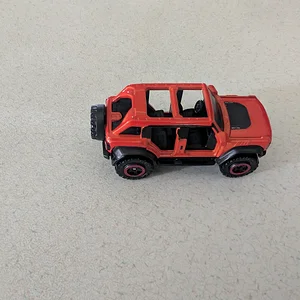 2024 Raptor Bronco (1).webp