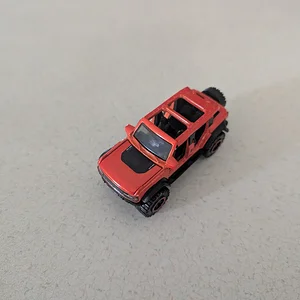 2024 Raptor Bronco (2).webp