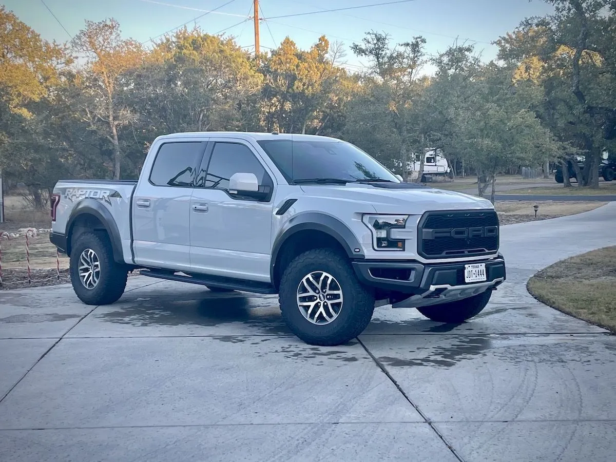 2017-ford-raptor-grey.jpeg