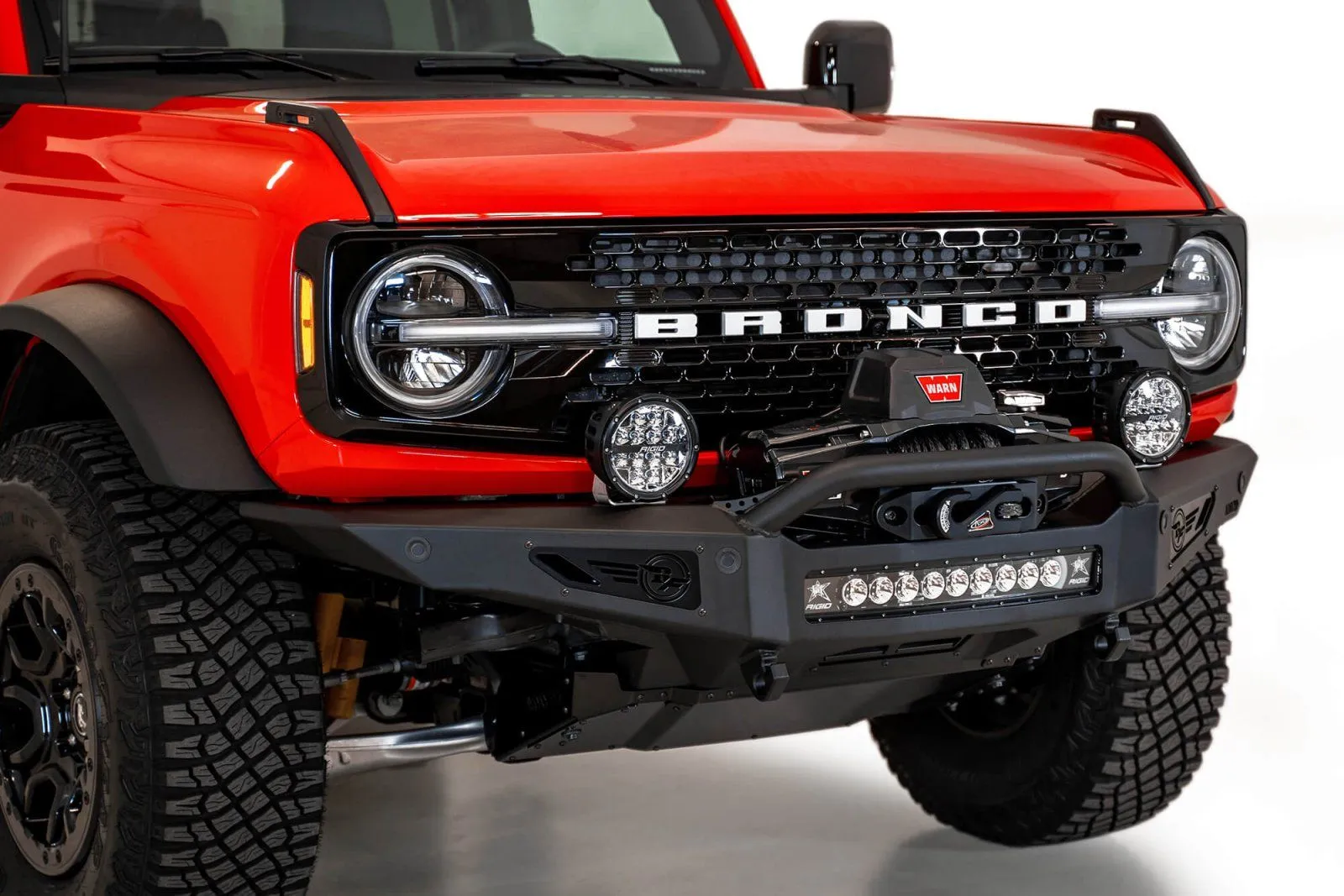 2021-Ford-Bronco-Off-Road-Front-Bumper.jpeg