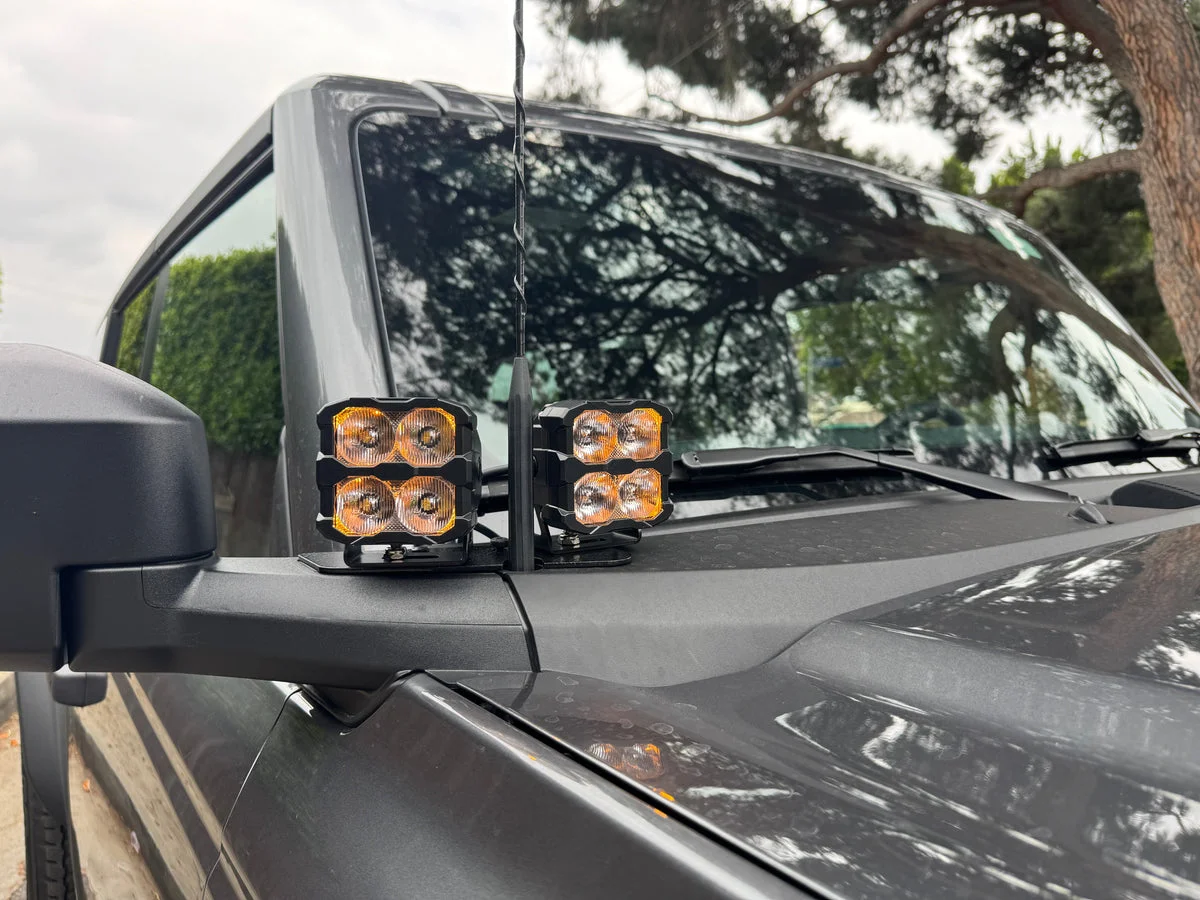 2022-Ford-Bronco-Raptor-Ditch-Lights-PRO.webp