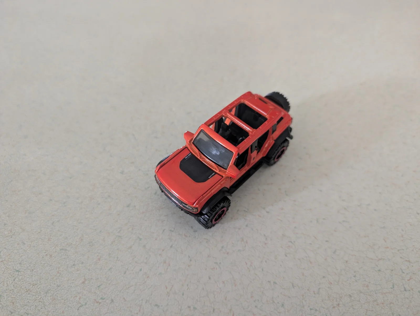 2024 Raptor Bronco (2).webp