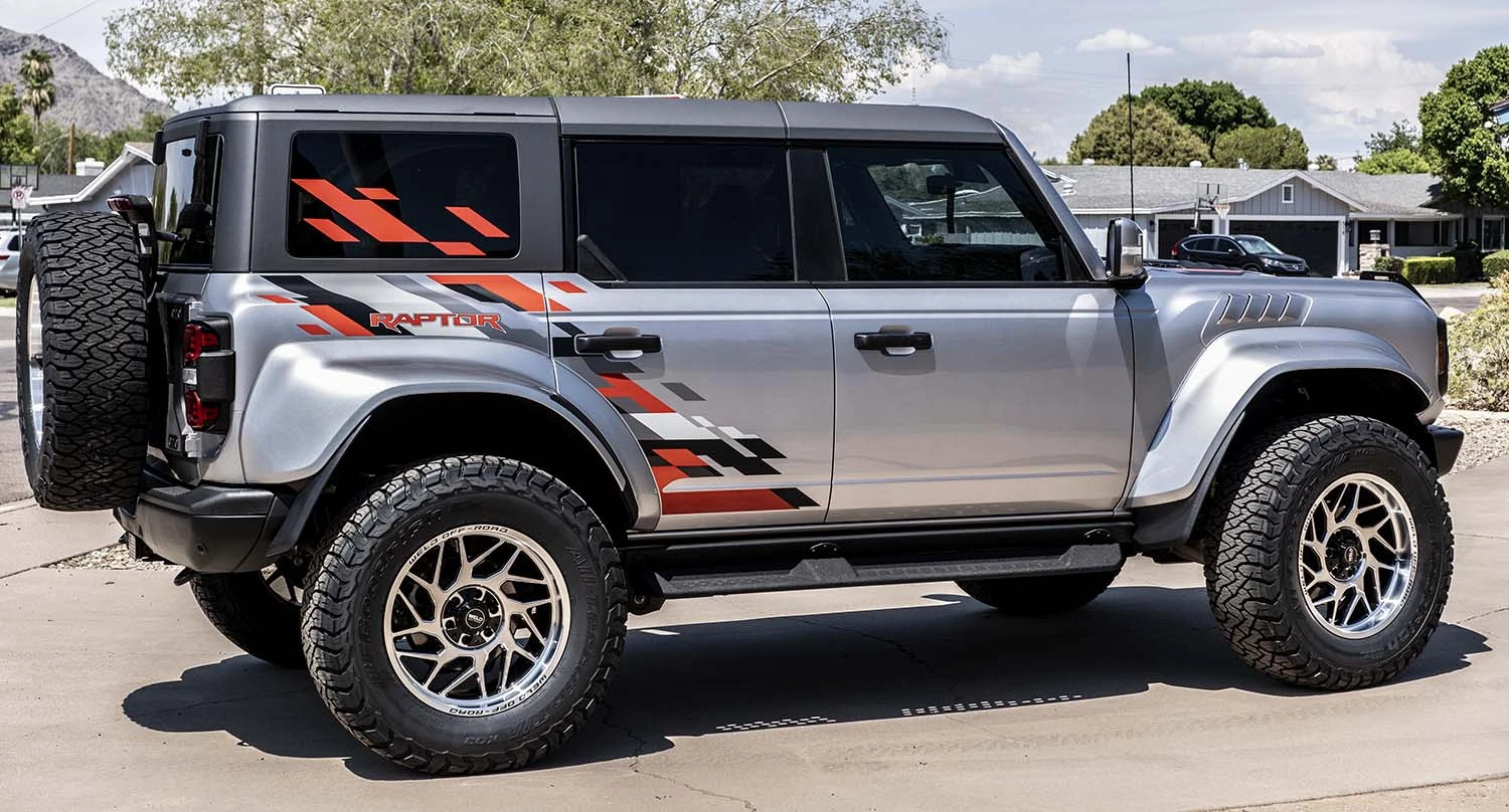 2025Jul19_DSF1592_New tires & wheels fini, rt-side rear_1500w.webp