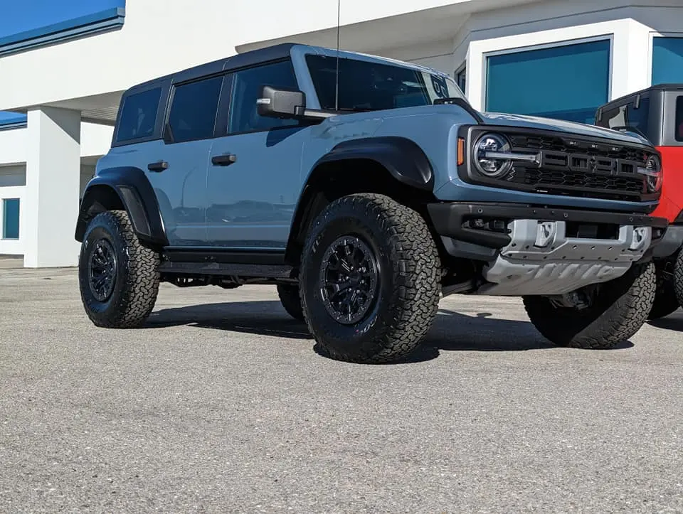 bronco-raptor-azure-gray1.jpg