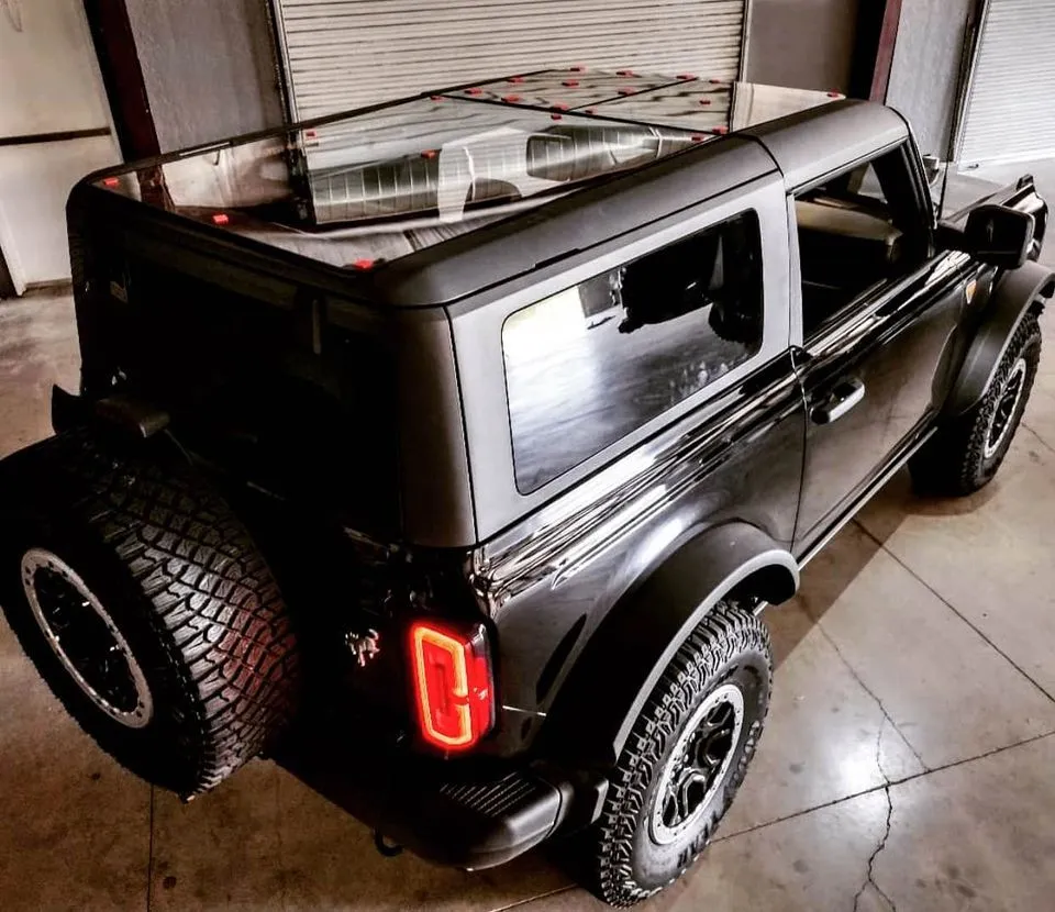 bronco-raptor-pano-hardtop.jpg