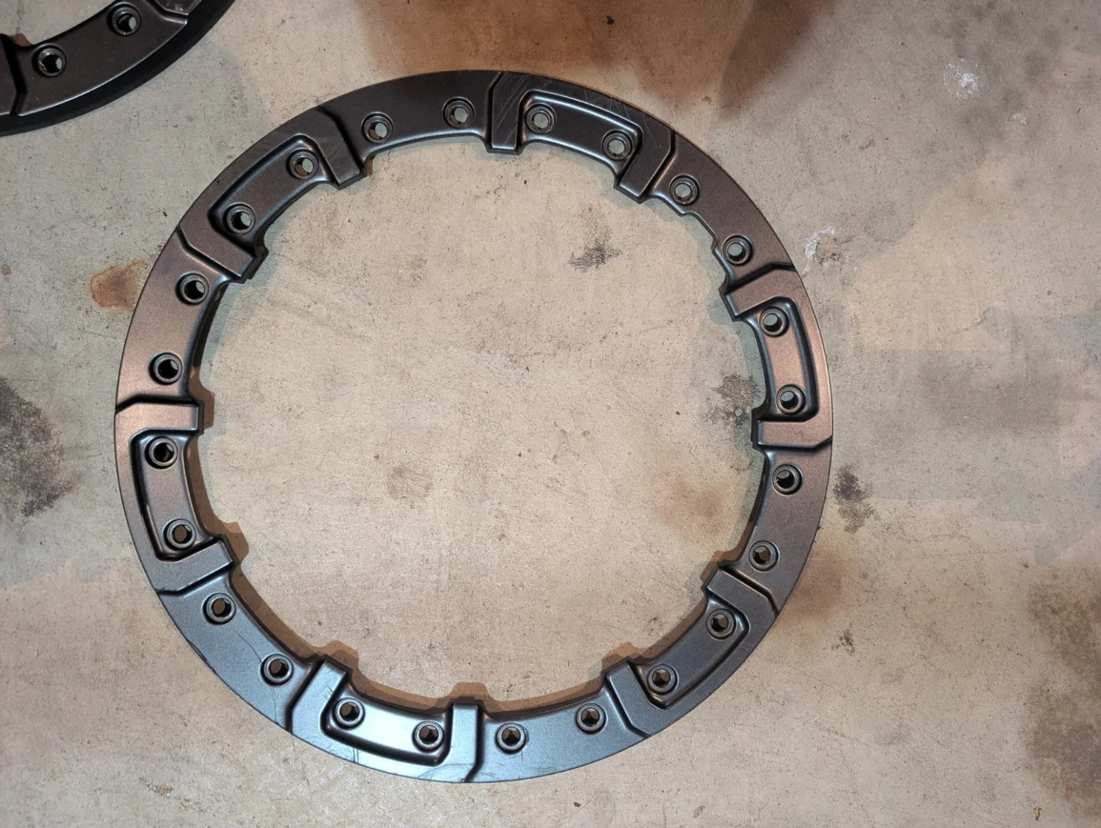 BroncoRAPTORBeadLockTrimRings (1).webp