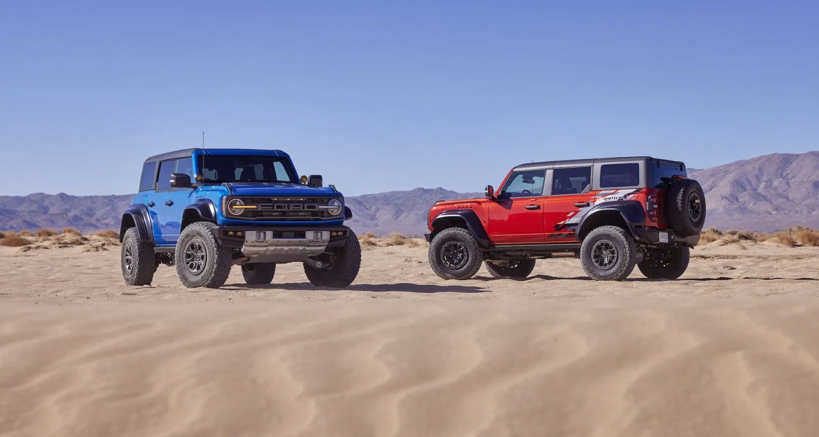 ford-bronco_100845024_h.jpg