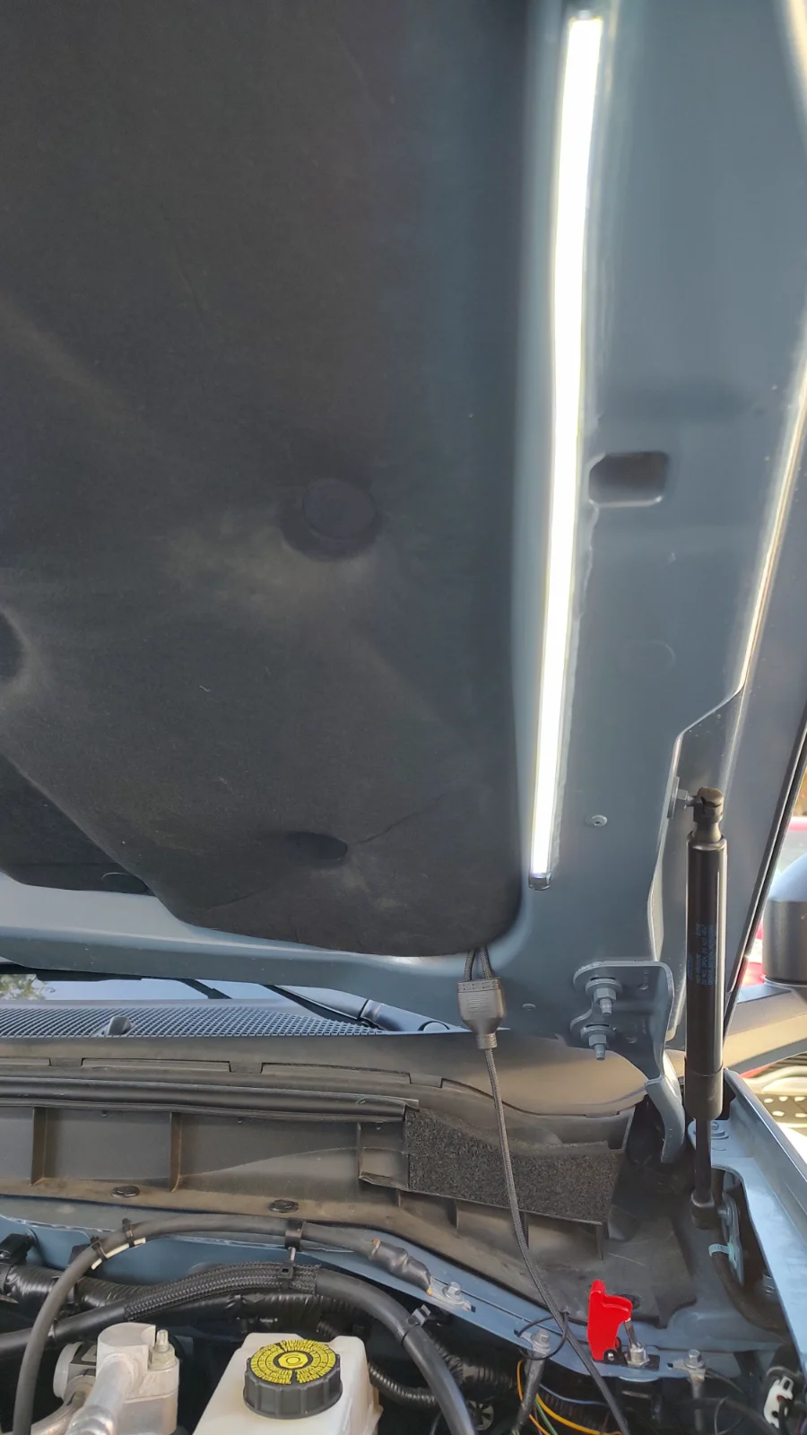 Right side showing wiring and switch.webp