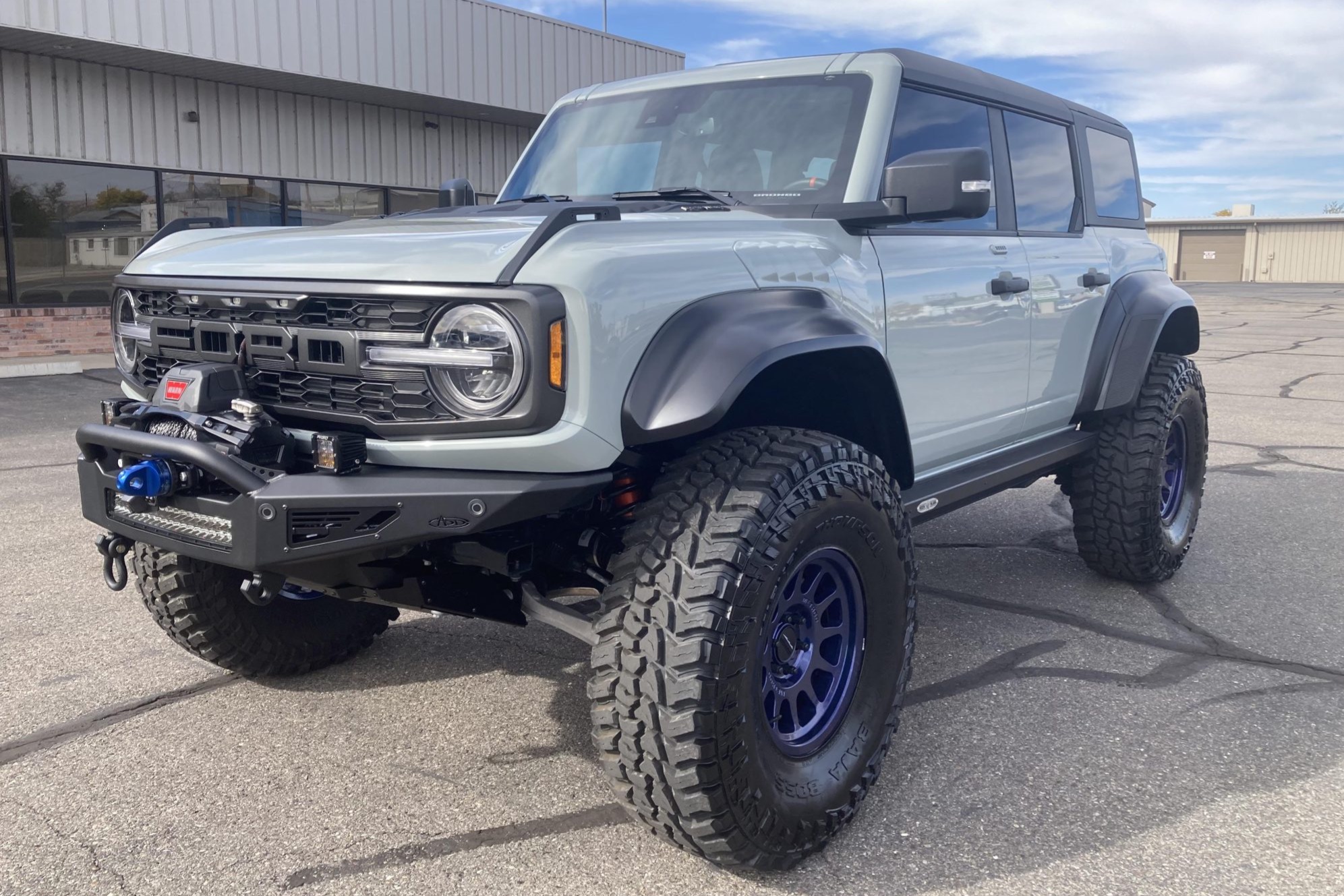 bringatrailer.com
