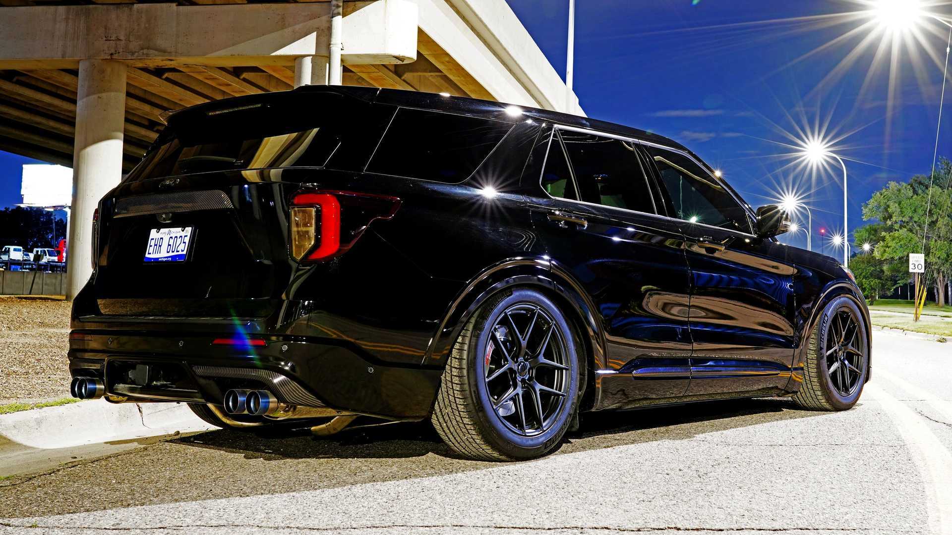 www.motor1.com