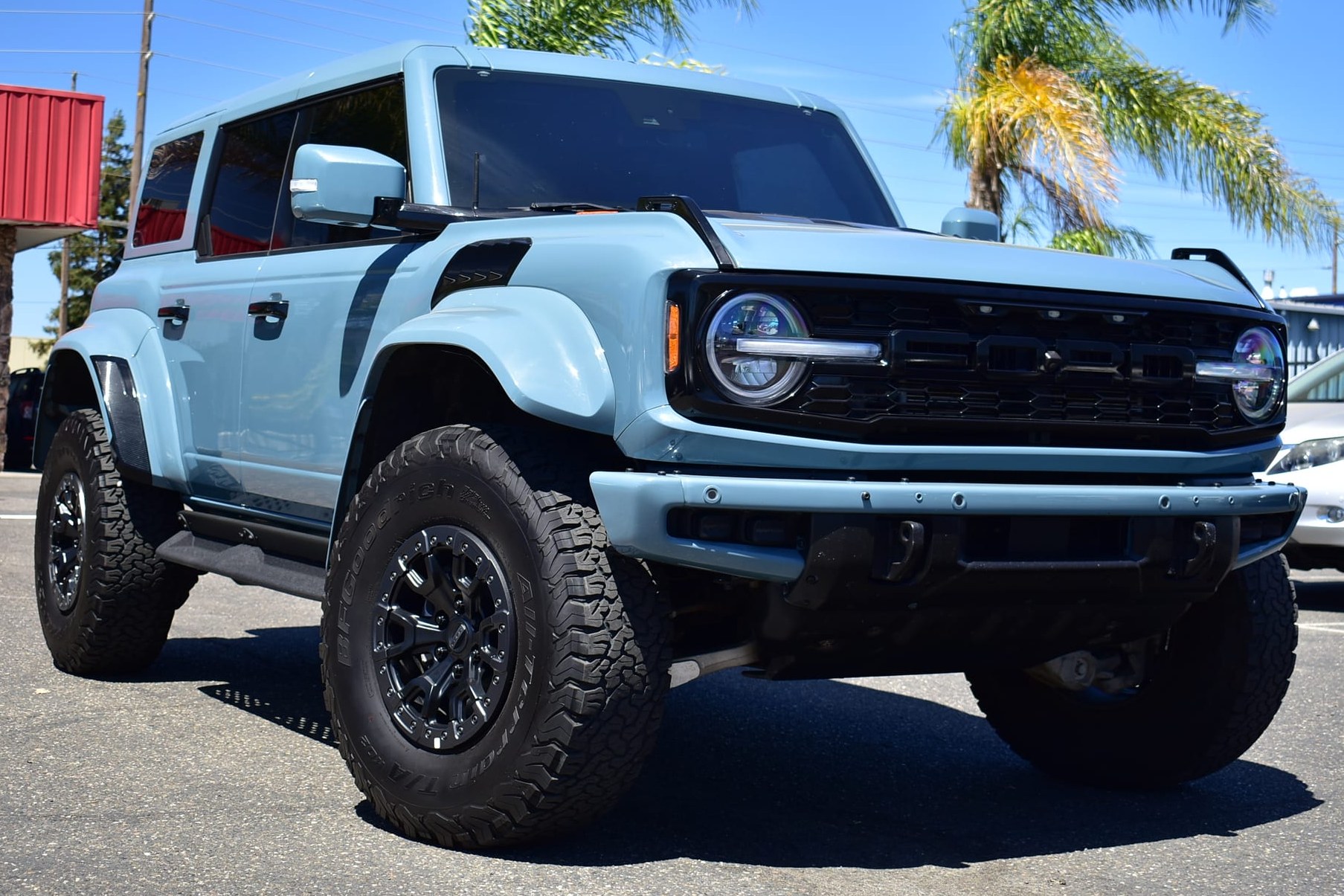 bringatrailer.com